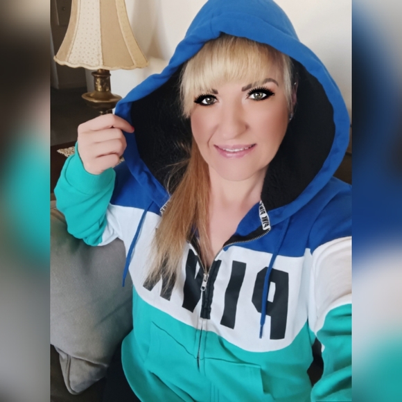 PINK VS Colorblock Aqua/Blue/White/Blk Logo Full Zip Up Sherpa Hoodie - Picture 6 of 9
